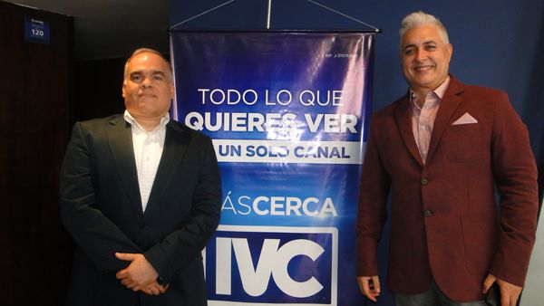 MSC Noticias - Carlos-Fraga-y-Luis-Urbaneja-productor-del-espacio Agencias Com y Pub TV-Series 