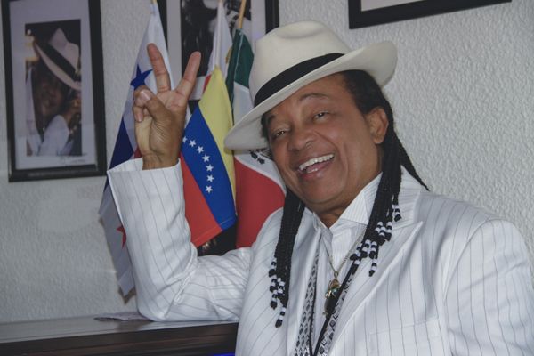 MSC Noticias - RAY-5 Isidro Gonzalez Com Musica 